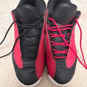 Nike Jordan’s Black & Red 5Y- like new